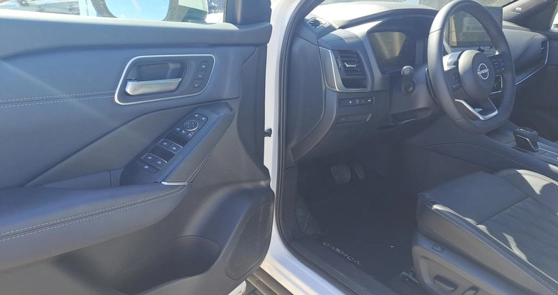 Nissan Qashqai cena 159900 przebieg: 9805, rok produkcji 2023 z Zwoleń małe 154